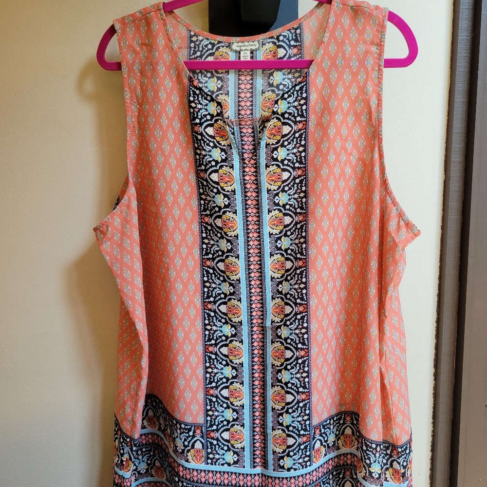 NWOT Eyeshadow Sleeveless Border Print Top 2X